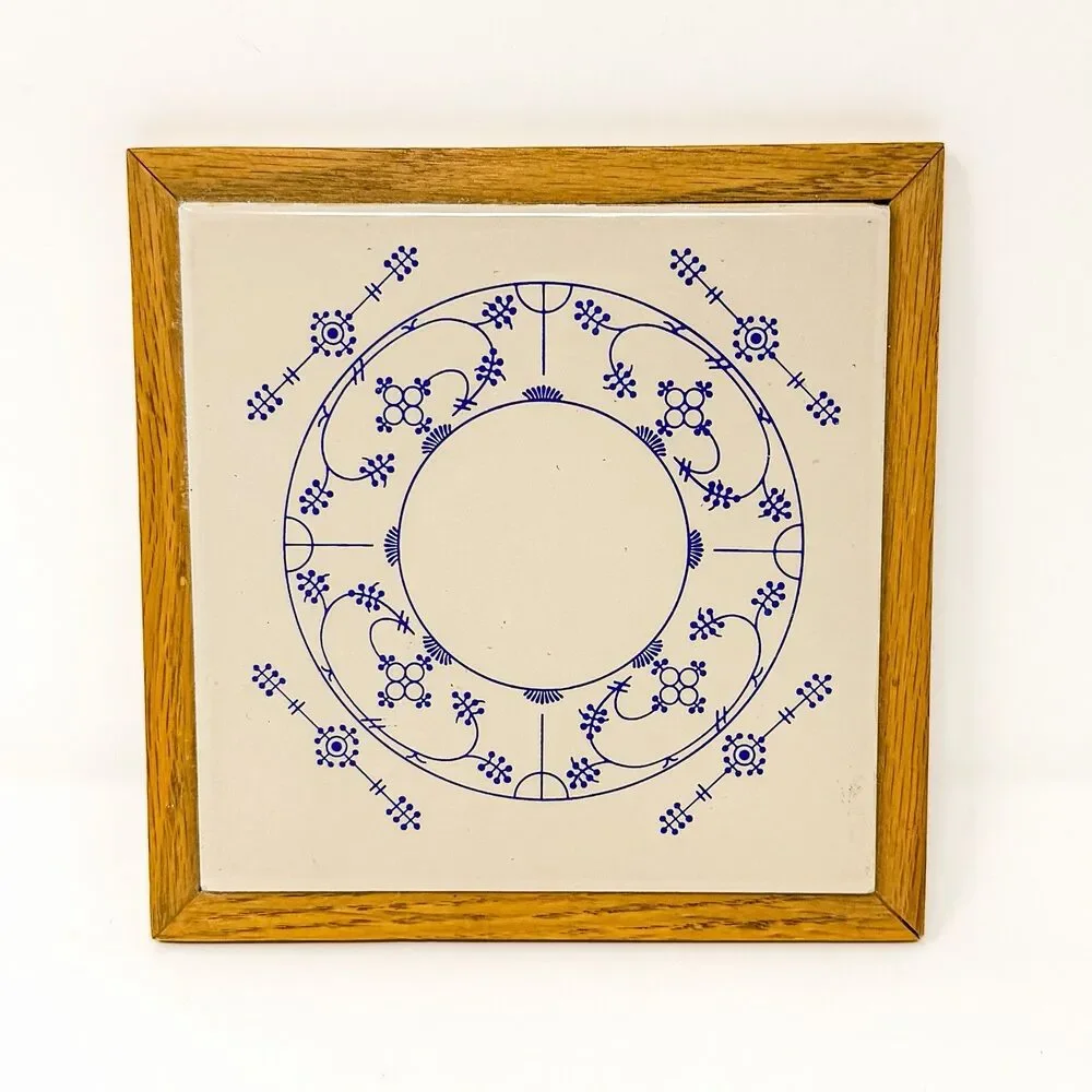 Vintage Orient Taiwan Blue White Ceramic Tile Trivet Wood Frame Floral